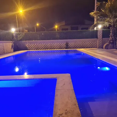 Bahar بيليك